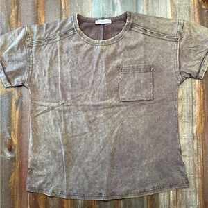 Ⓜ️Zenana MineralWash Tee NWOT